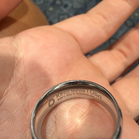 Jewelry - Picture 5 of 7